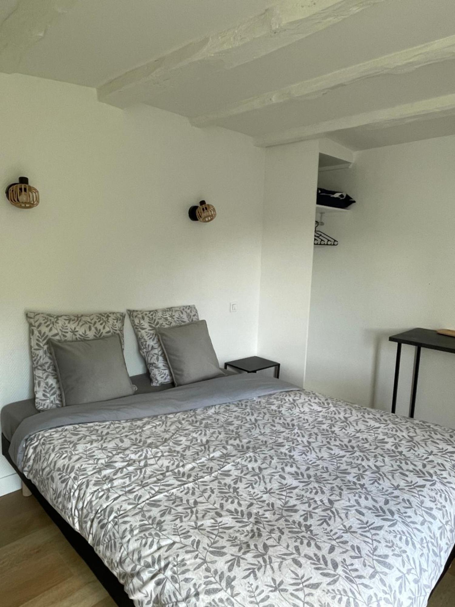 Hotel Au Pied Levé Calorguen Habitación foto